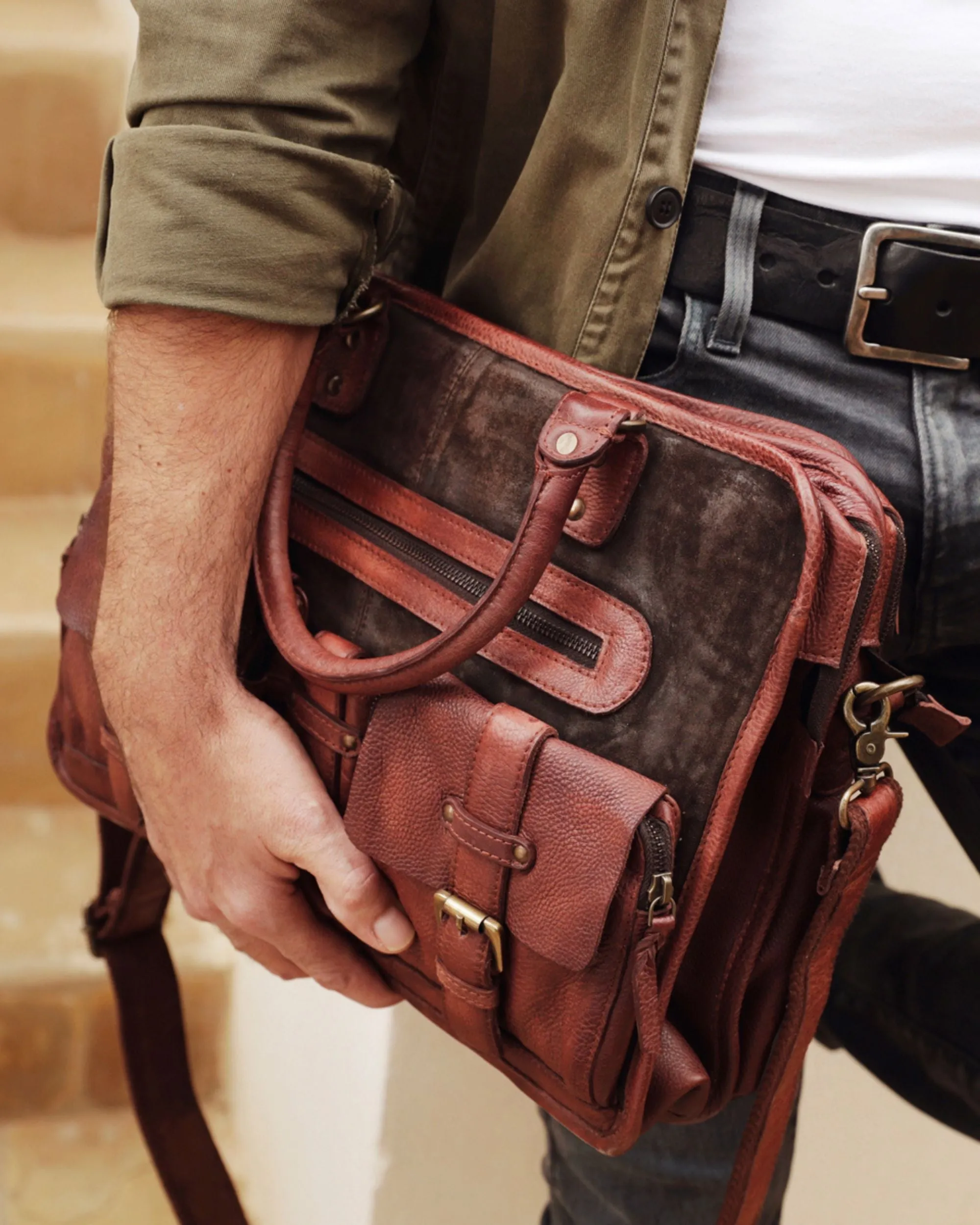 Boomsma | Leather Messenger Bag | Laptop Briefcase
