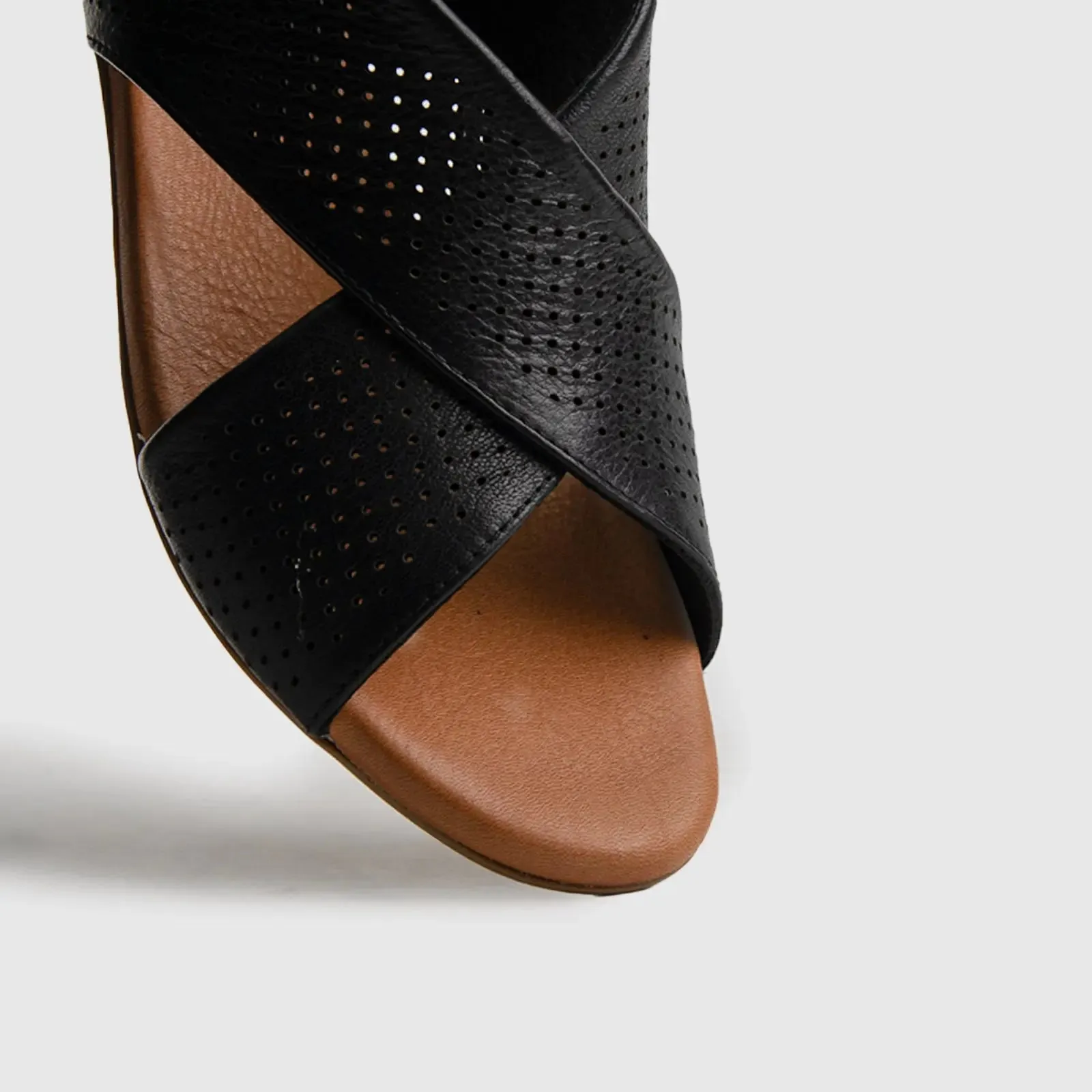 Flat Sandal 9011YZ