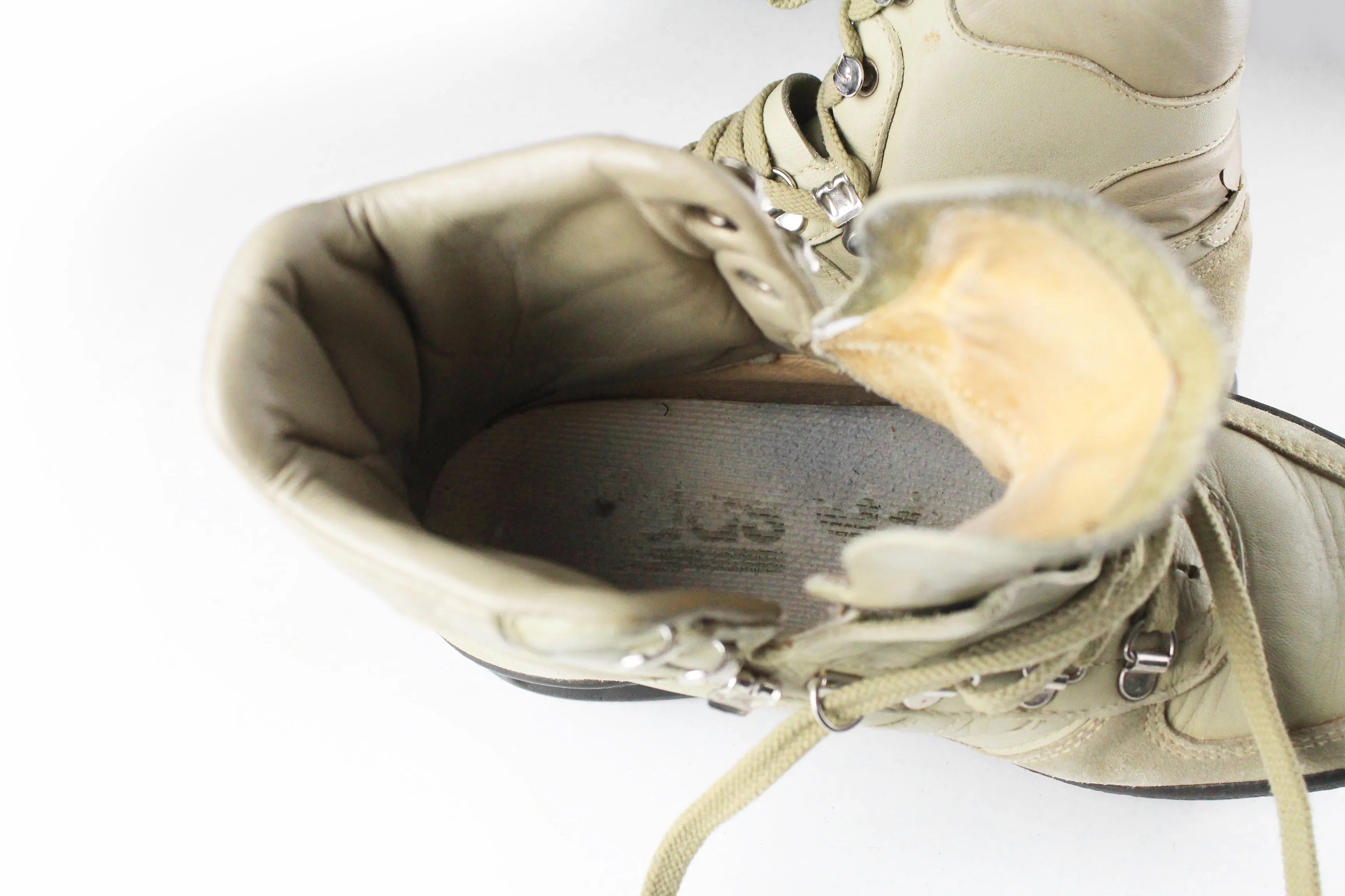 Vintage Adidas Hiking Trekking Boots Women's US 6.5