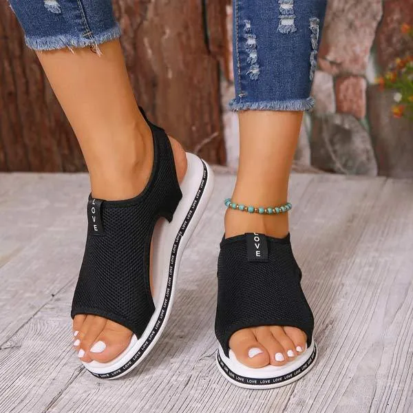 Women's Flat Woven Sandals 09101641C
