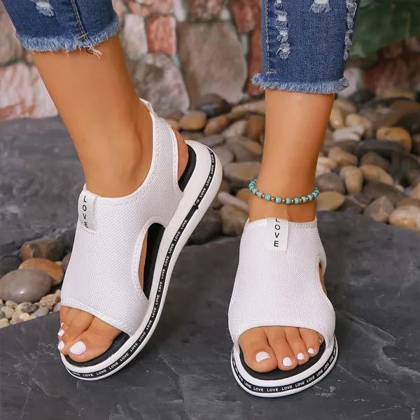 Women's Flat Woven Sandals 09101641C
